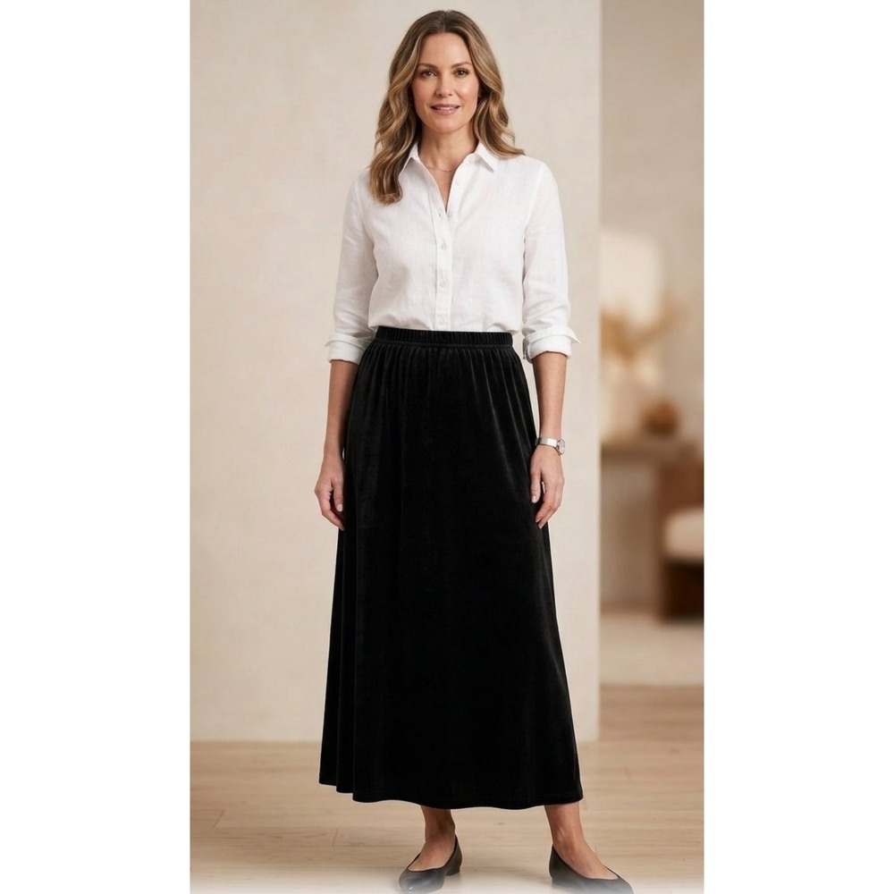 Notations Black Velvet Maxi Skirt Elastic Waist Back Slit Size Small 1402400